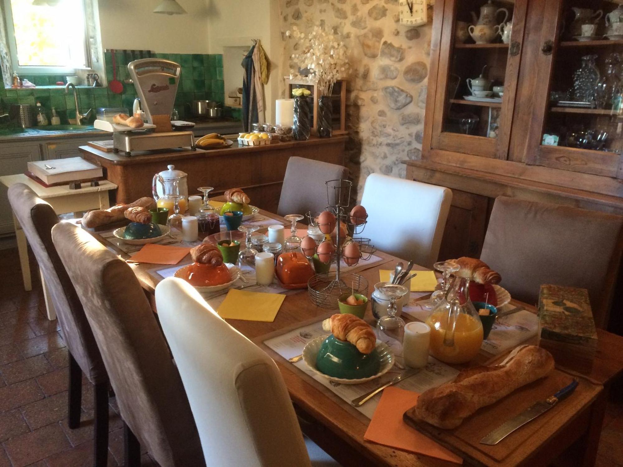 Chambres Du Clocher Vallon-Pont-dʼArc 외부 사진